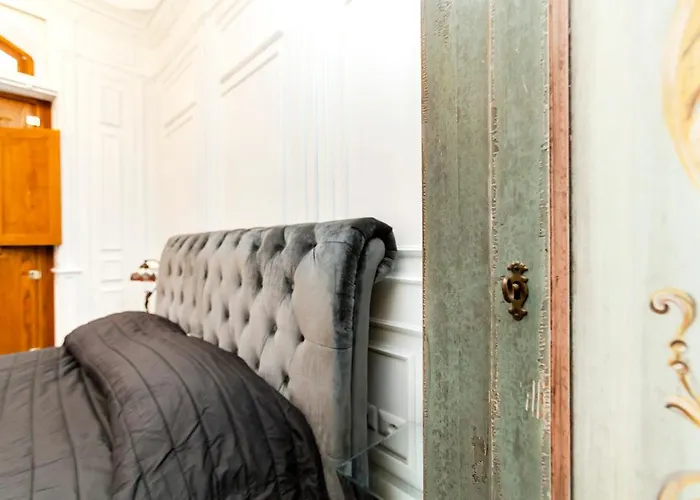 Navona Artist 8 * Ρώμη